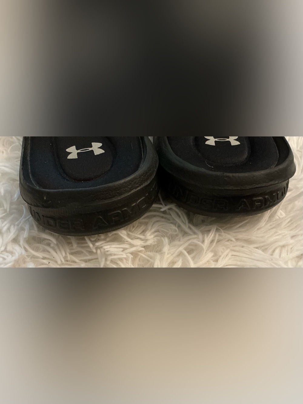 Under Armour Women’s Size 9 Black Ignite Slide Sandals Adjustable Comfort - Picture 3 of 5
